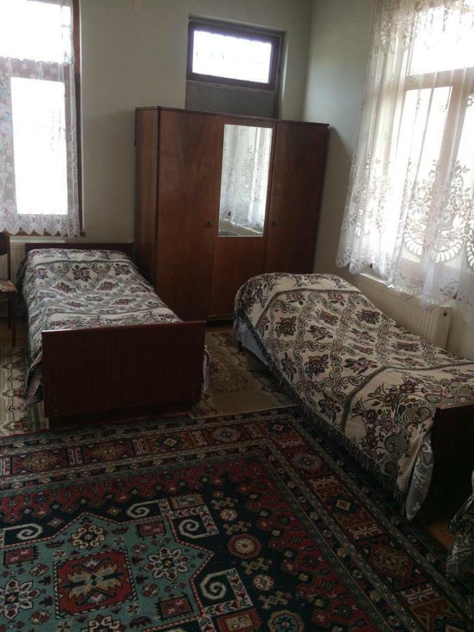 Huseyn Houses Γκαντζά Εξωτερικό φωτογραφία